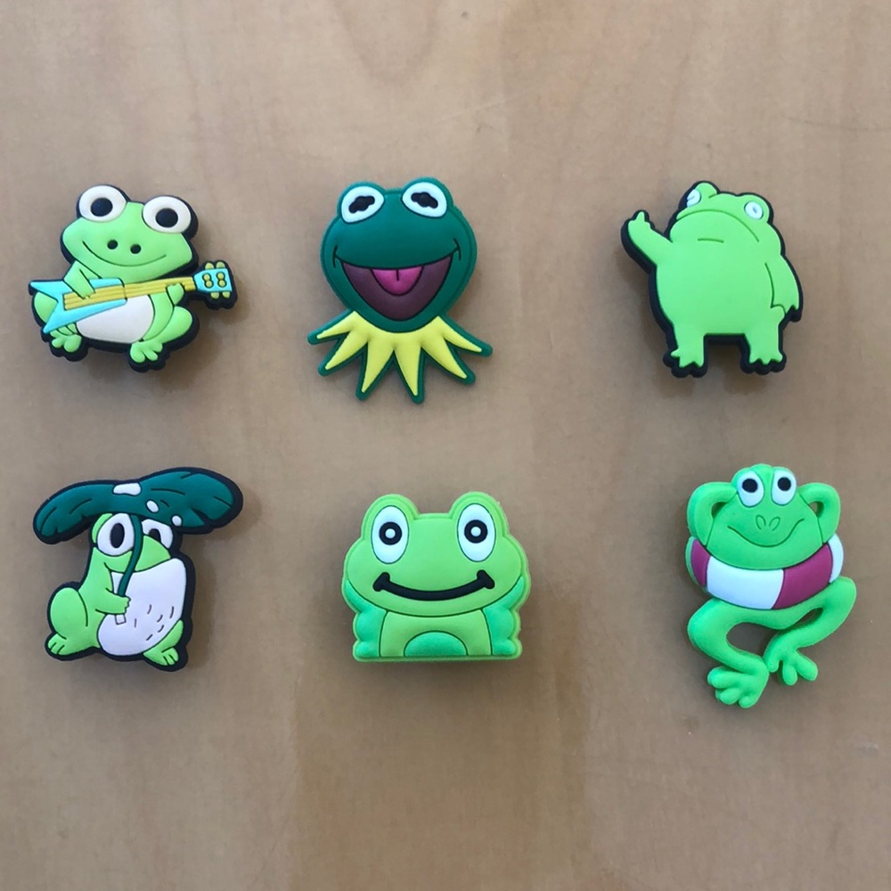 Crocs Charms - 5 Frogs Set